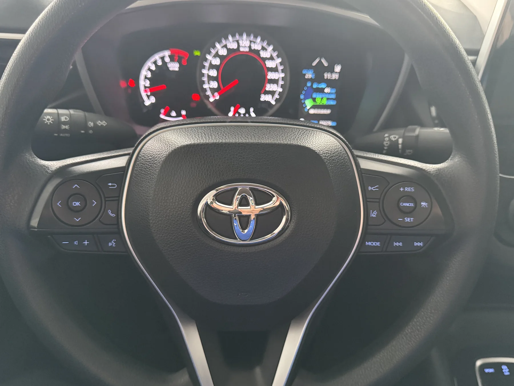 Toyota Corolla Altis 多功能方向盤