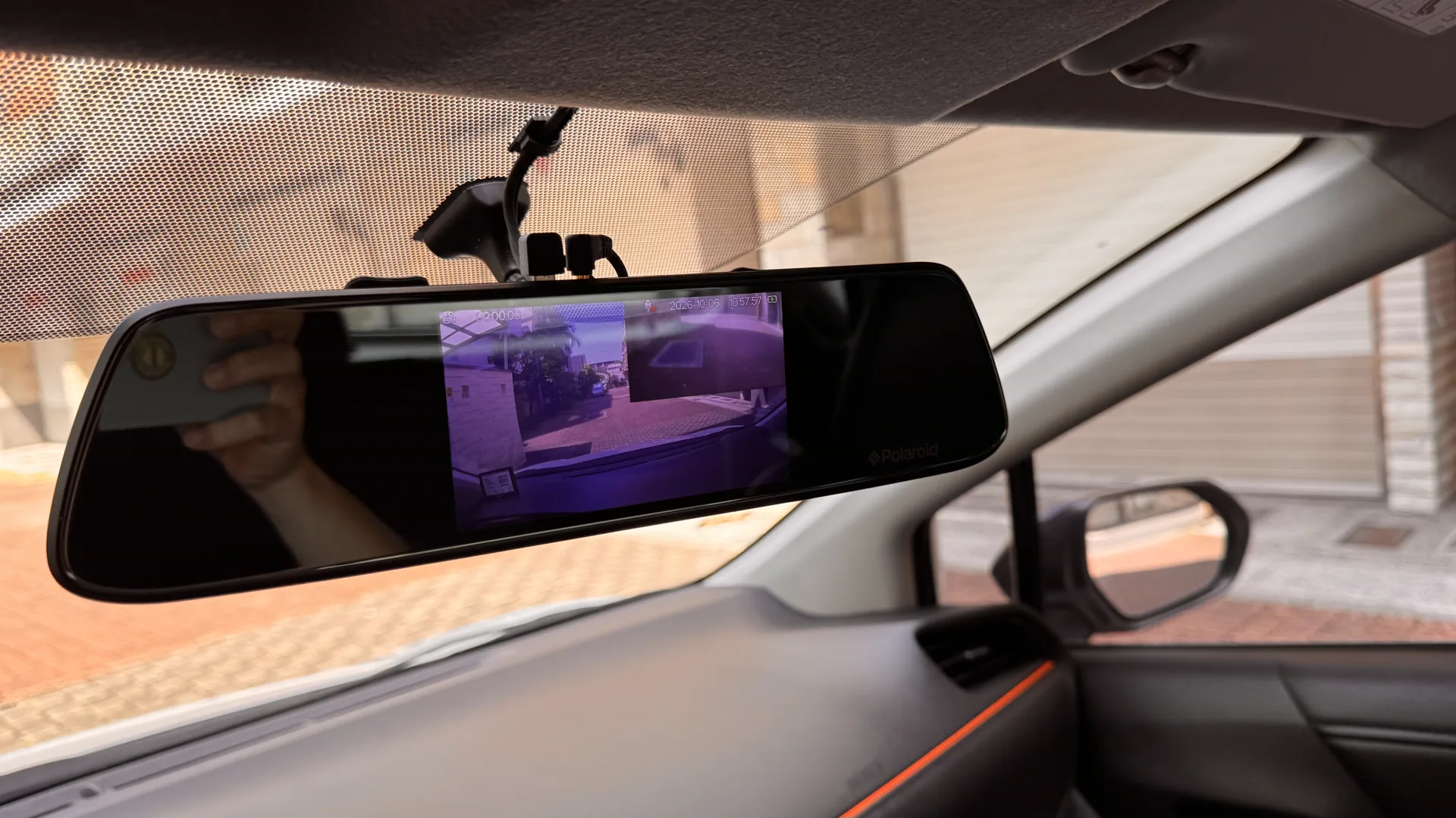 Toyota Sienta 車內後視鏡與前方視野實車照
